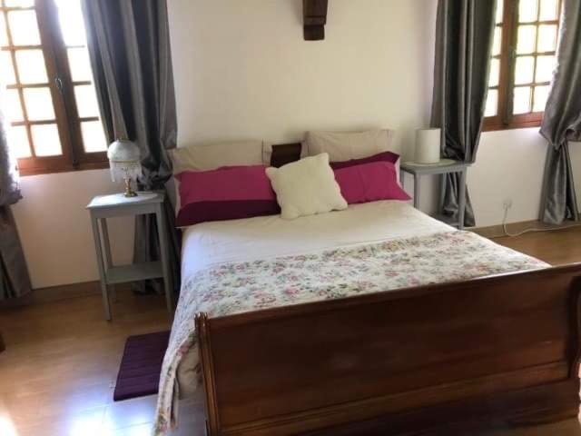 Bed and Breakfast Manoir Melphil Saint-Étienne-la-Thillaye Exterior foto